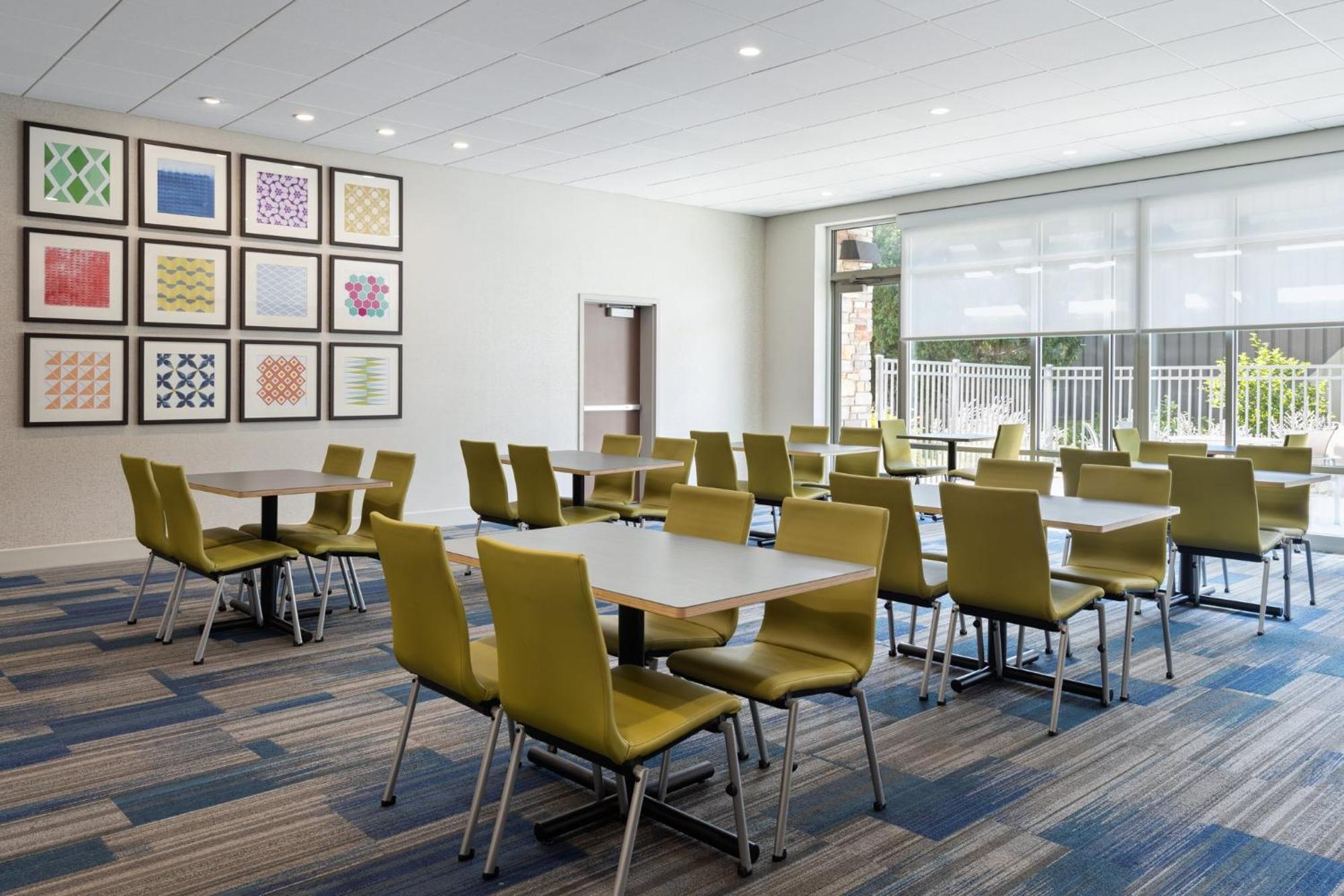 Holiday Inn Express & Suites - Madison West - Middleton By Ihg Ngoại thất bức ảnh